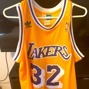 NBA Los Angeles Lakers “Magic” Johnson jersey size M
